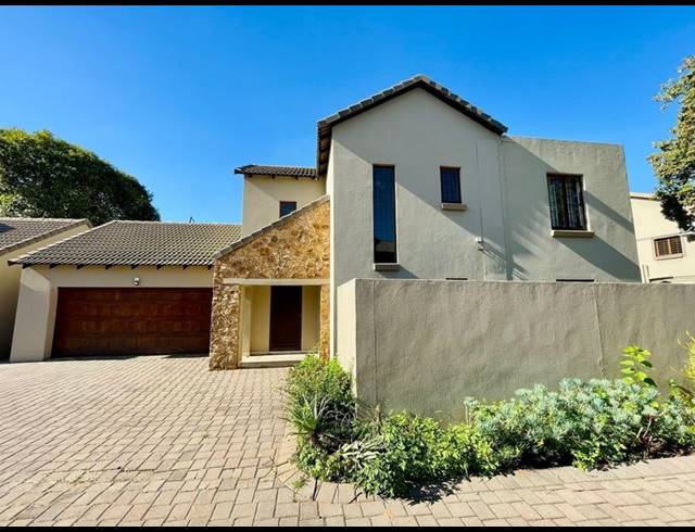 4 BEDROOM HOUSE FOR SALE IN MENLO PARK